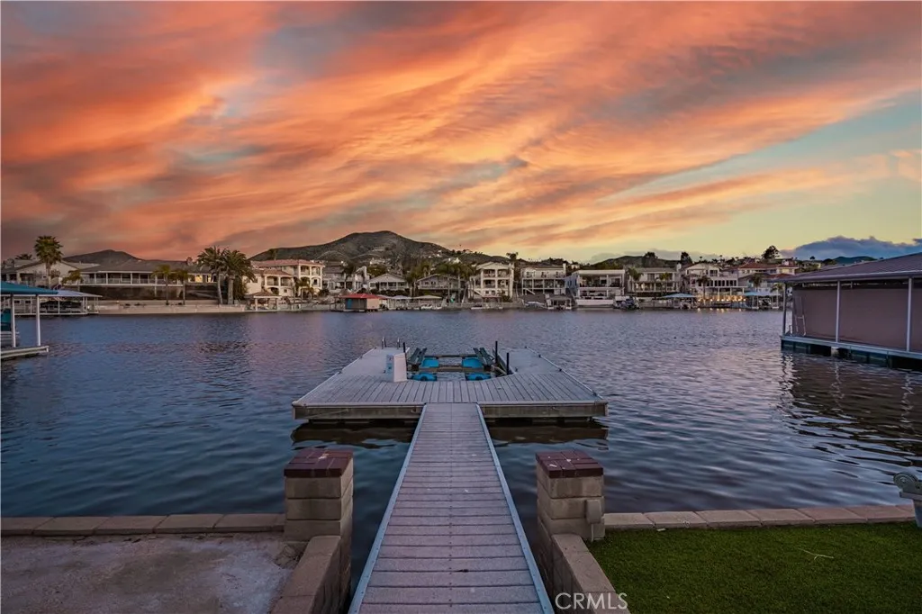 30360 Point Marina, Canyon Lake, California 92587 home-pic-0
