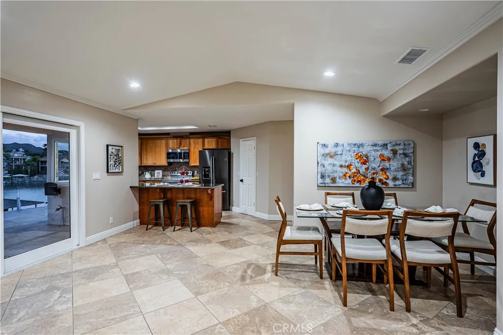 30360 Point Marina, Canyon Lake, California 92587 home-pic-24
