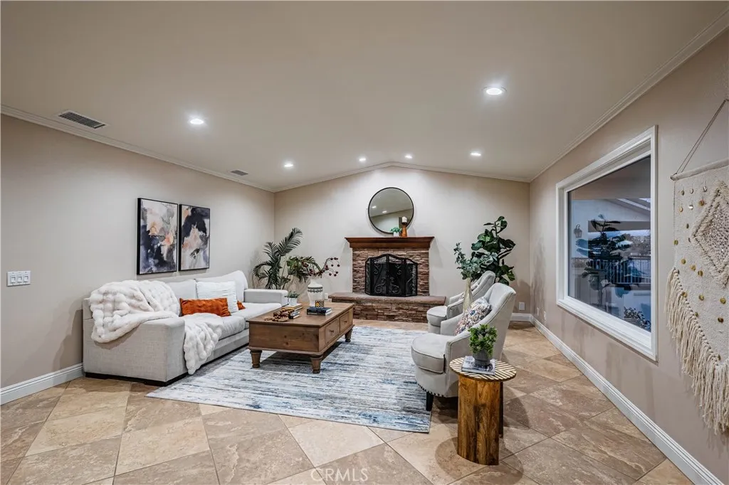 30360 Point Marina, Canyon Lake, California 92587 home-pic-21