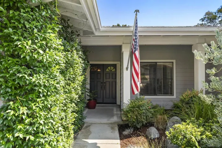 1630 Candlelight Gln, Escondido, California 92029