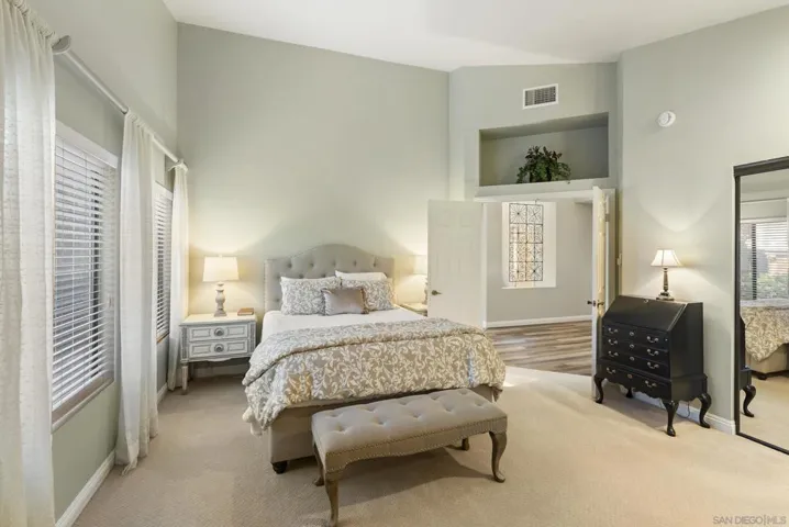 1630 Candlelight Gln, Escondido, California 92029