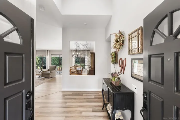 1630 Candlelight Gln, Escondido, California 92029