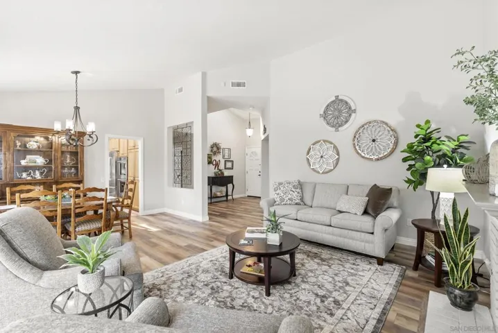 1630 Candlelight Gln, Escondido, California 92029
