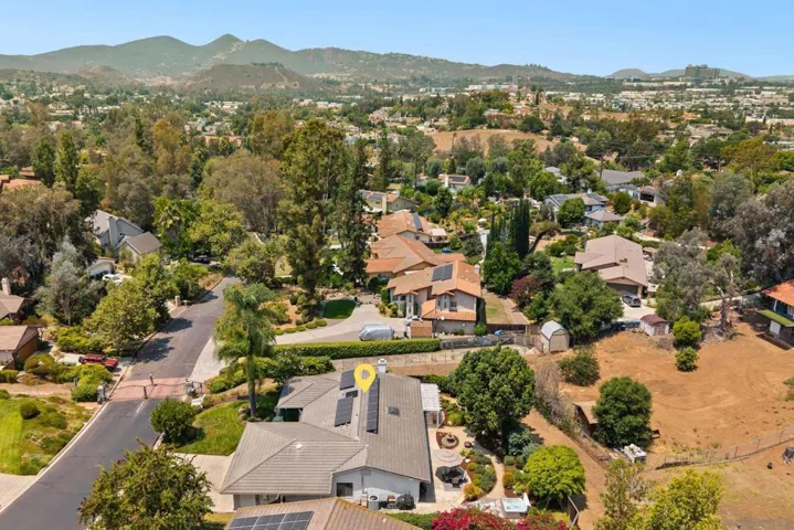 1630 Candlelight Gln, Escondido, California 92029