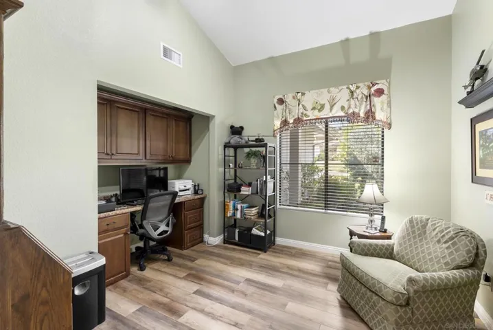 1630 Candlelight Gln, Escondido, California 92029