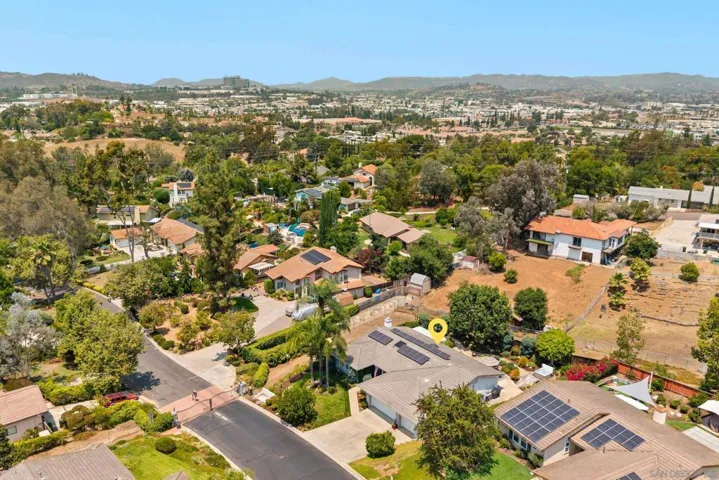 1630 Candlelight Gln, Escondido, California 92029
