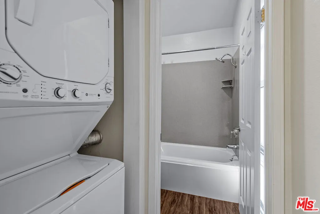 8600 Tuscany Avenue 423, Playa Del Rey, California 90293 home-pic-21