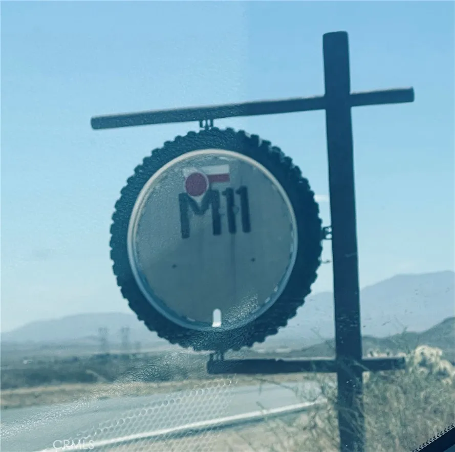 Street sign on Meadowlark