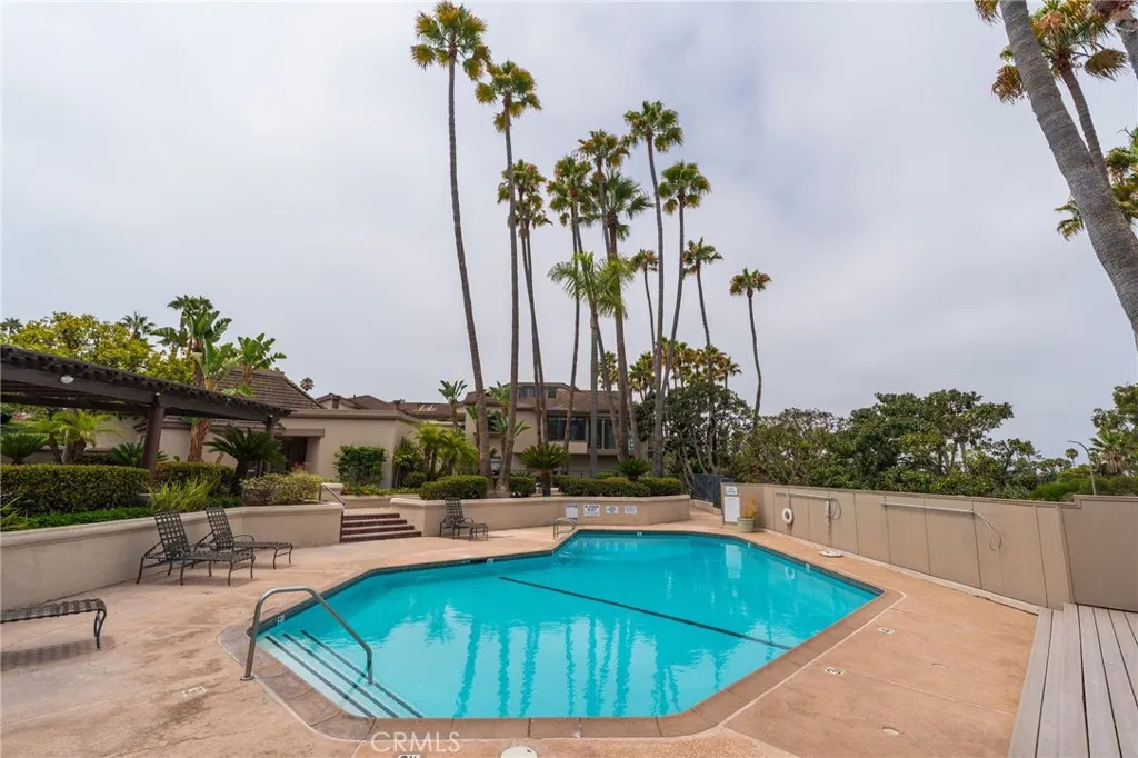 106 Ocean Vista, Newport Beach, California 92660 home-pic-39