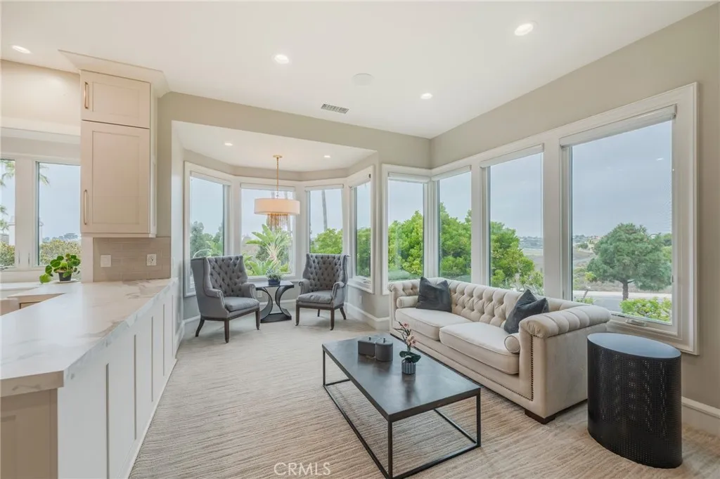 106 Ocean Vista, Newport Beach, California 92660 home-pic-13
