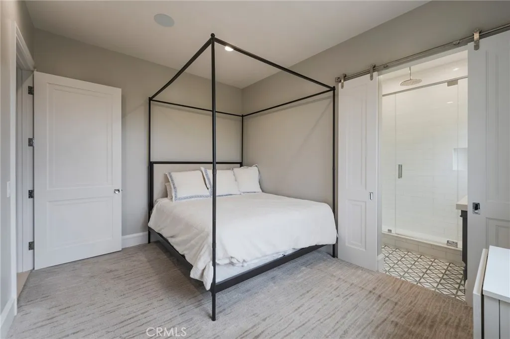 106 Ocean Vista, Newport Beach, California 92660 home-pic-29
