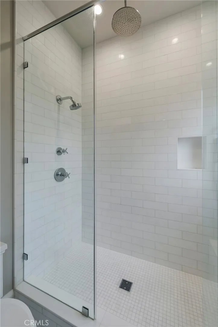 106 Ocean Vista, Newport Beach, California 92660 home-pic-31