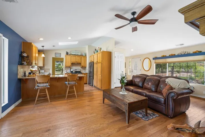 13995 Whispering Meadows Lane, Jamul, California 91935