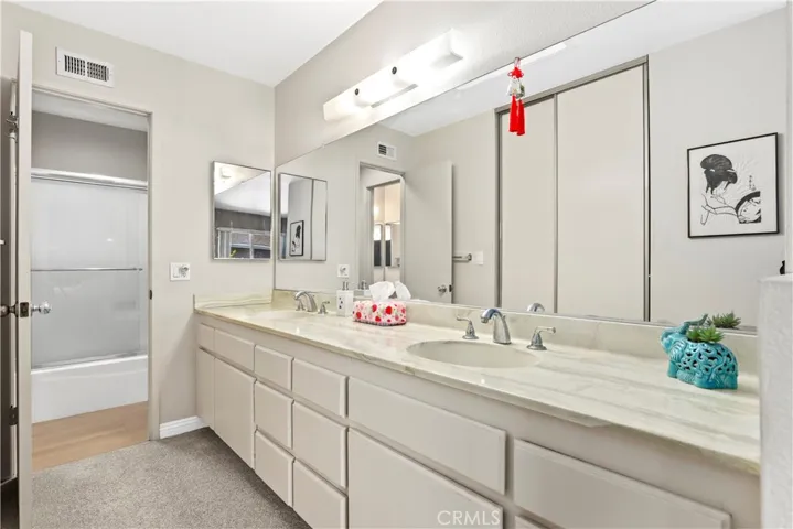 152 Gazania Court 55, Thousand Oaks, California 91362