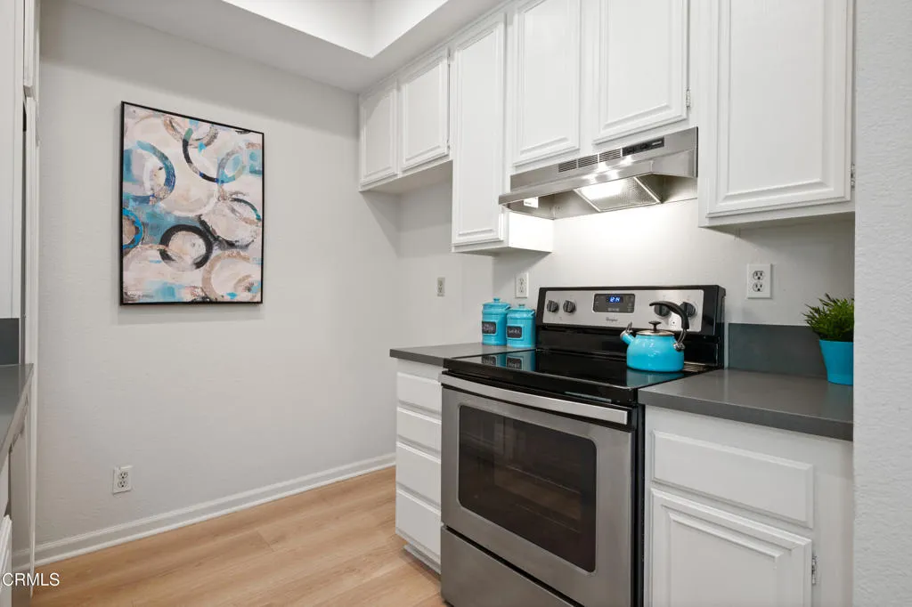 4200 Via Arbolada 207, Los Angeles, California 90042 home-pic-10