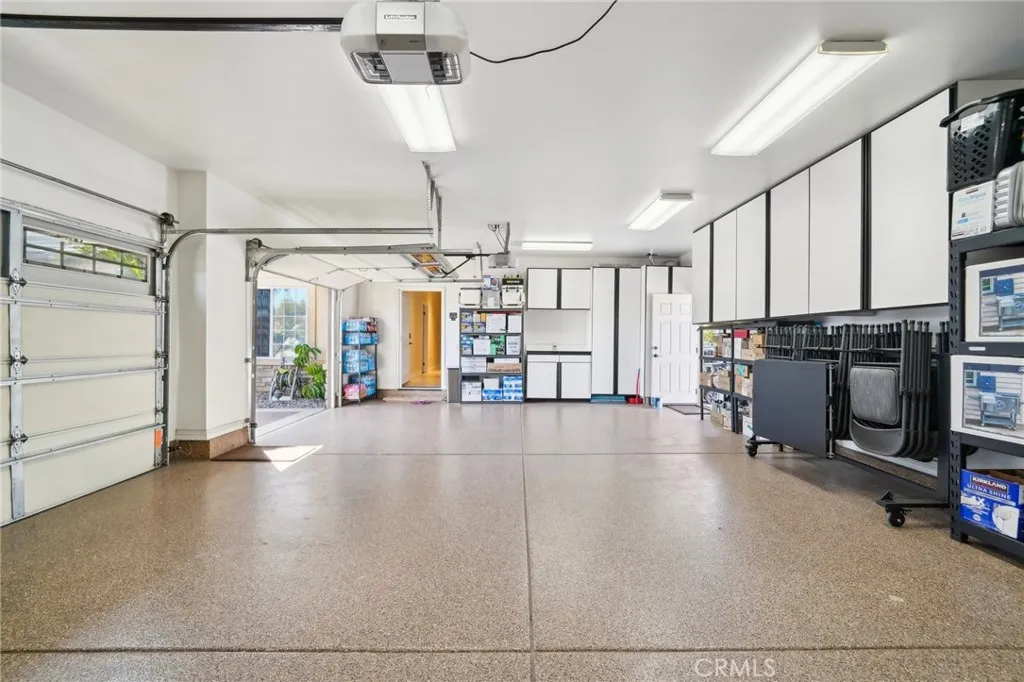 6822 Foxtail Court, Rancho Cucamonga, California 91739 home-pic-28