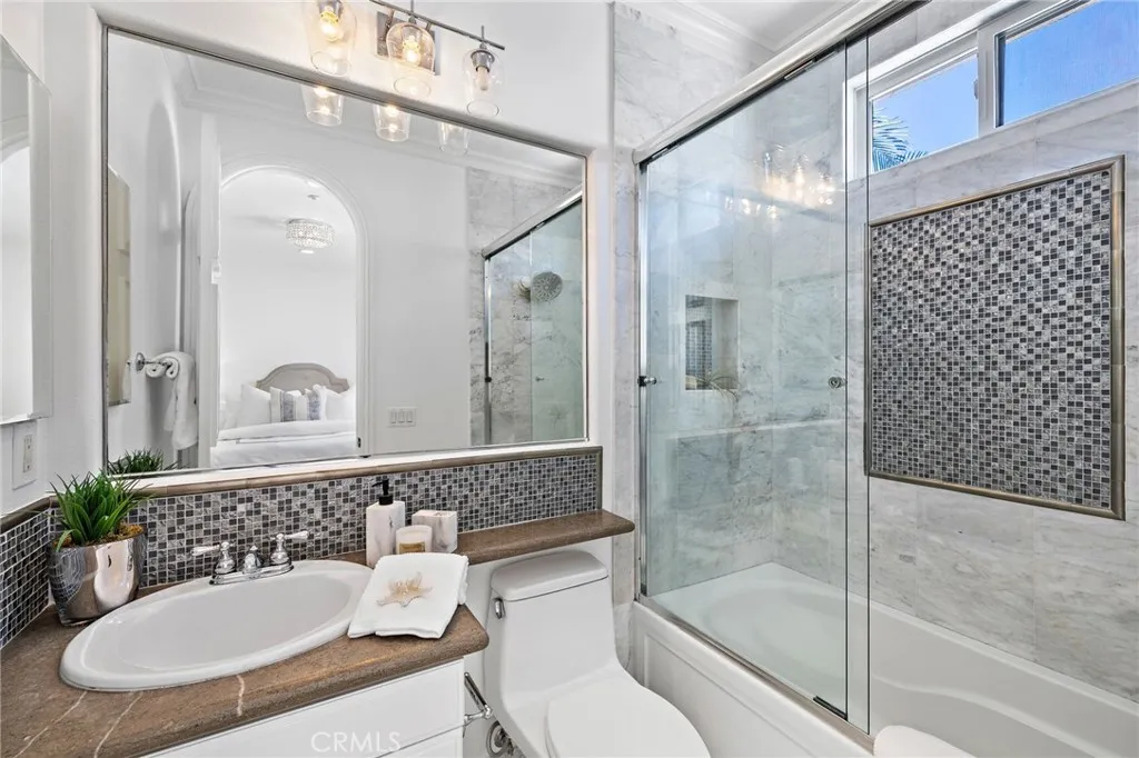 12 Calle Angelitos, San Clemente, California 92673 home-pic-44