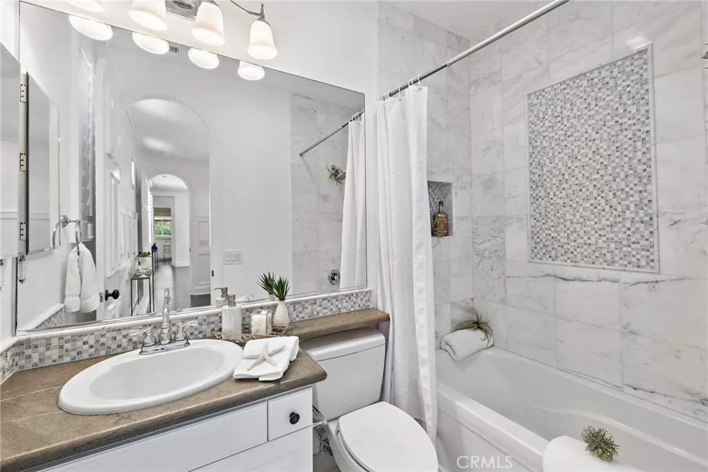 12 Calle Angelitos, San Clemente, California 92673 home-pic-39