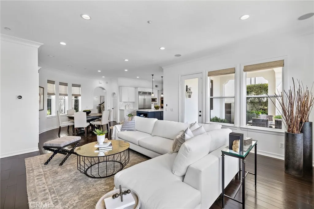 12 Calle Angelitos, San Clemente, California 92673 home-pic-17
