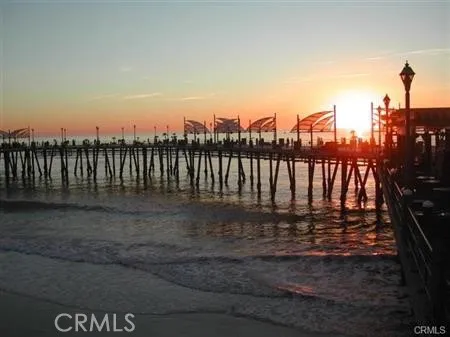 Kincaid's Restaurant on the Pier just a Few Steps Away