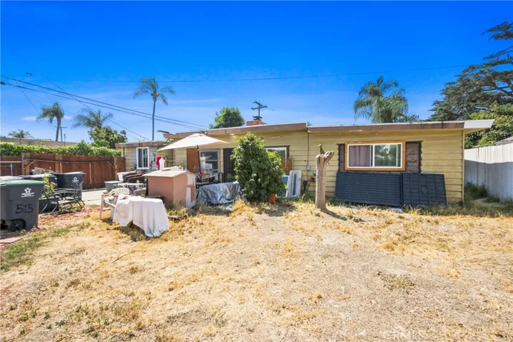515 W Mcfadden Avenue, Santa Ana, California 92707