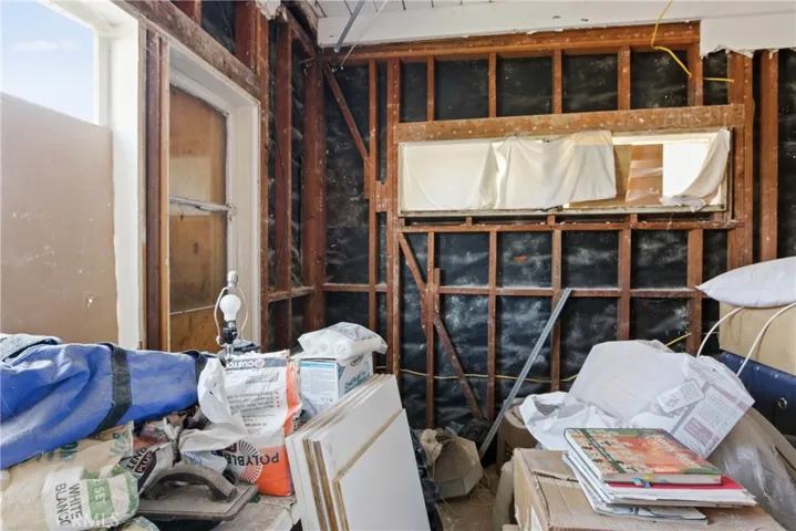 515 W Mcfadden Avenue, Santa Ana, California 92707