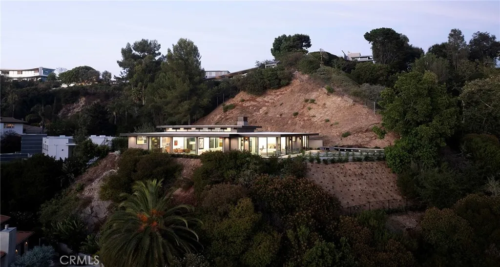 9015 Alto Cedro Drive, Beverly Hills, California 90210 — photo 5