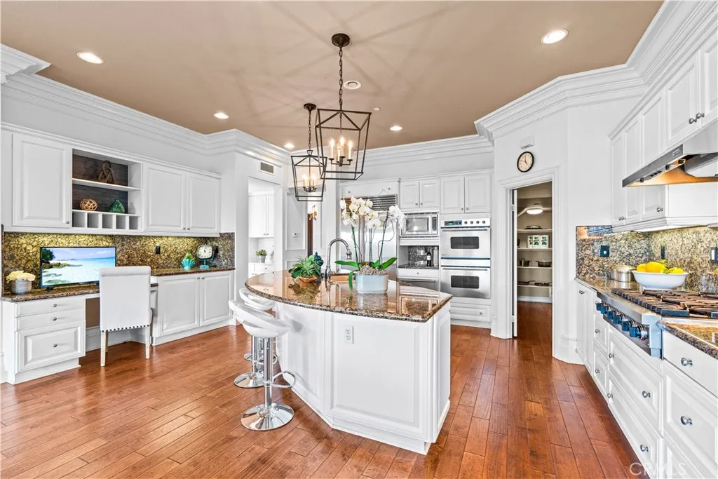 3 Hubbard Way, Coto De Caza, California 92679 home-pic-11