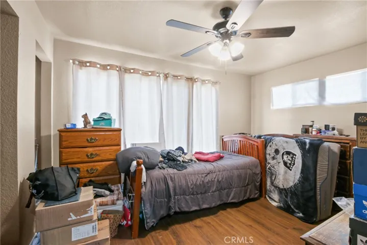 515 W Mcfadden Avenue, Santa Ana, California 92707