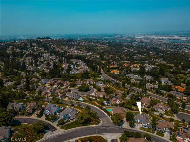 580 S Londerry Ln, Anaheim Hills, California 92807