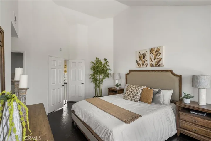 580 S Londerry Ln, Anaheim Hills, California 92807