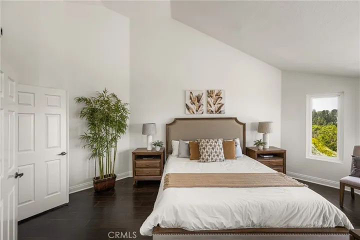 580 S Londerry Ln, Anaheim Hills, California 92807