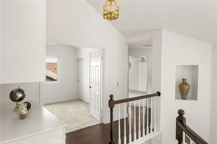 580 S Londerry Ln, Anaheim Hills, California 92807