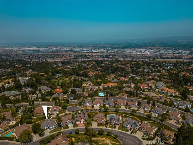 580 S Londerry Ln, Anaheim Hills, California 92807