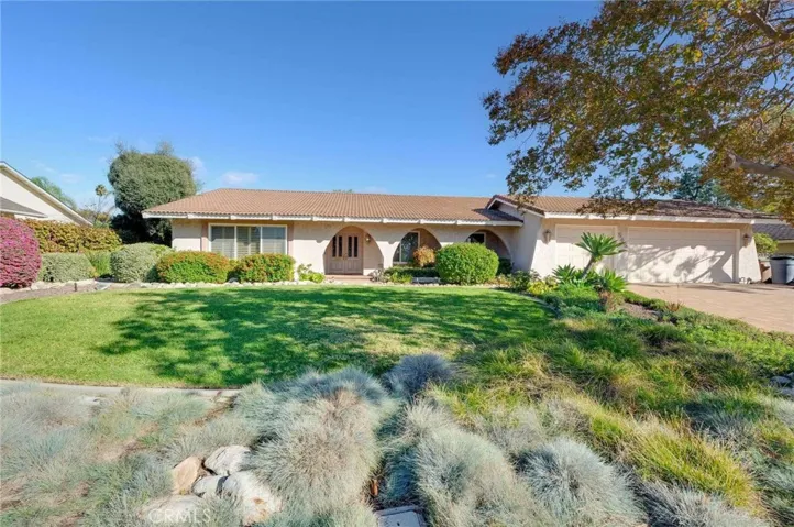 545 Redlands Avenue, Claremont, California 91711