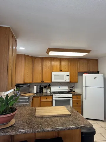 2718 Ferguson Road, Gilroy, California 95020