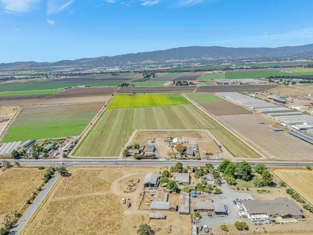 2718 Ferguson Road, Gilroy, California 95020