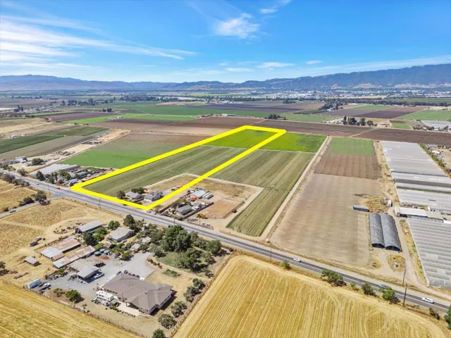 2718 Ferguson Road, Gilroy, California 95020
