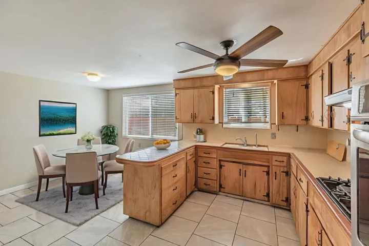 2718 Ferguson Road, Gilroy, California 95020