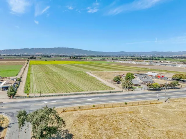 2718 Ferguson Road, Gilroy, California 95020