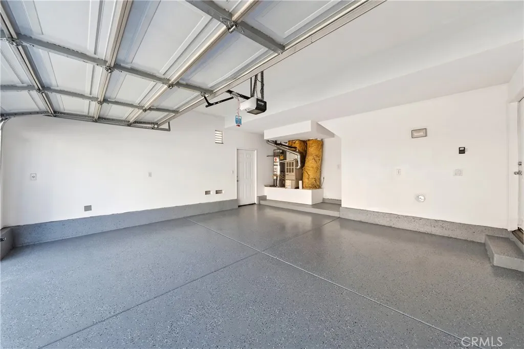 229 E 220th Street, Carson, California 90745 home-pic-29