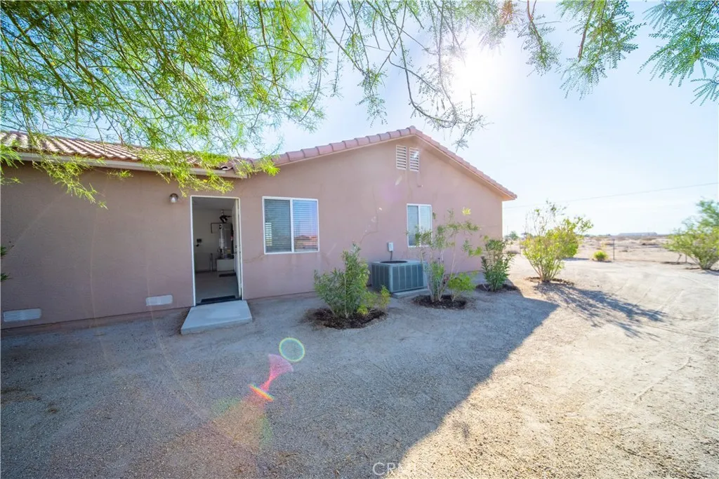 2334 Marlin Drive, Thermal, California 92274 home-pic-25