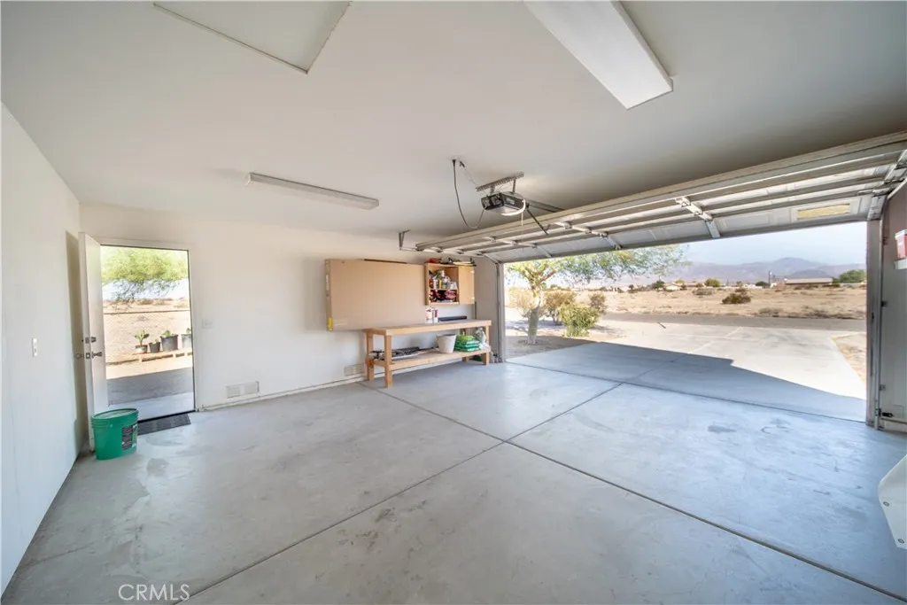 2334 Marlin Drive, Thermal, California 92274 home-pic-30