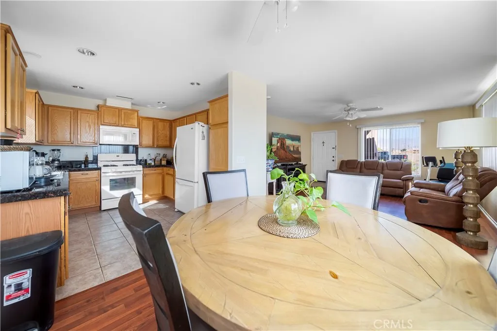 2334 Marlin Drive, Thermal, California 92274 home-pic-8