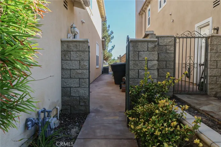17160 Fremont Lane, Yorba Linda, California 92886