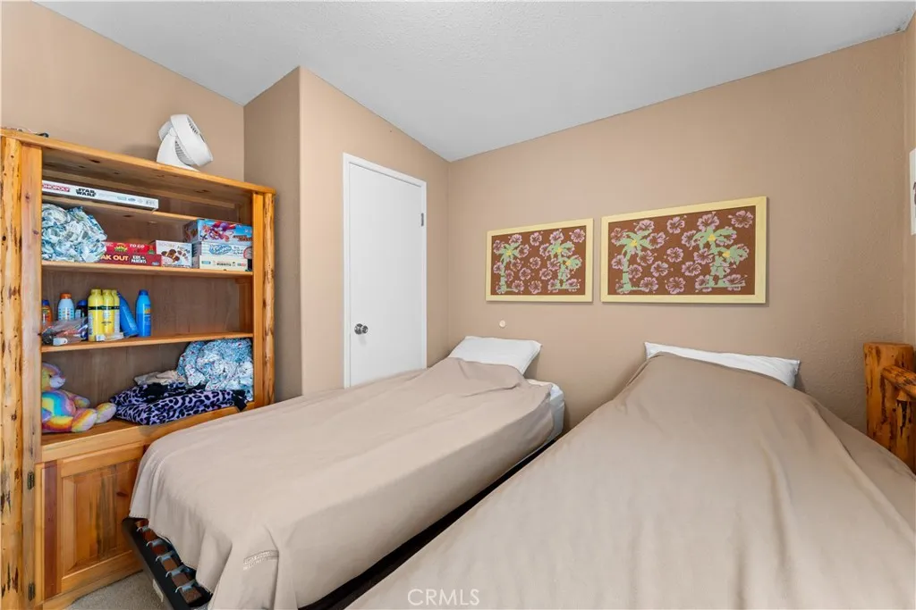 Twin beds included Twin beds included
