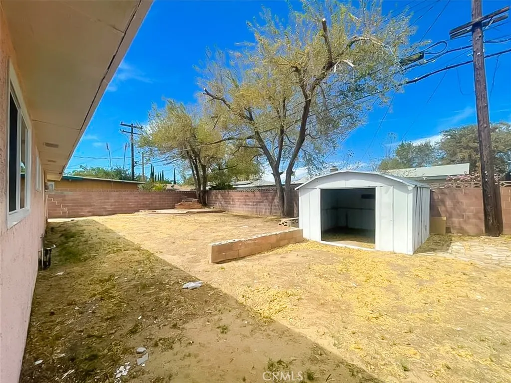 44739 3rd Street E, Lancaster, California 93535 home-pic-21