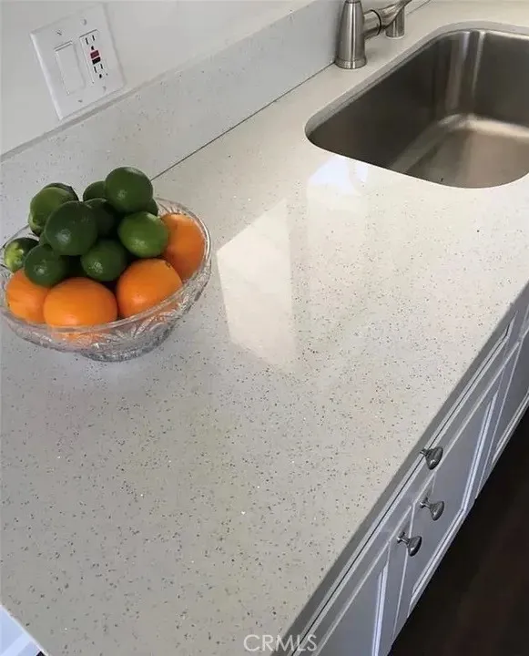   Kitchen counters