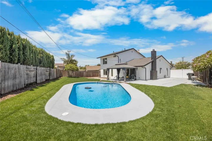 4858 E Mckay Circle, Anaheim Hills, California 92807