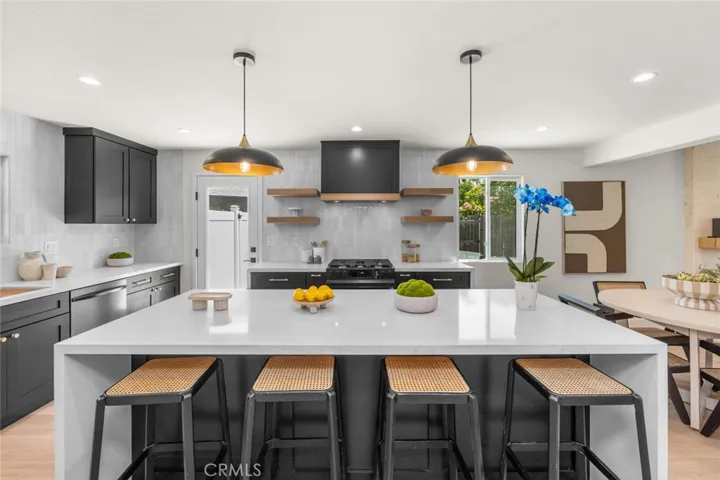 4858 E Mckay Circle, Anaheim Hills, California 92807